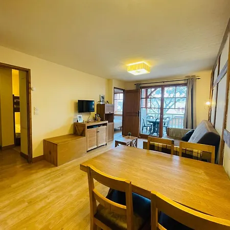 - Piscine Intérieure Sauna - Parking Privé étage 1 - Centre Village - Résidence Cami Réal - Ménage De Fin De Compris