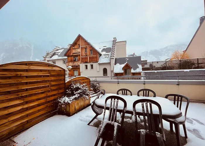 Apartmán - Piscine Interieure Sauna - Parking Prive Etage 1 - Centre Village - Cami Real - Avec Linge Et Menage De Fin De Sejour Compris